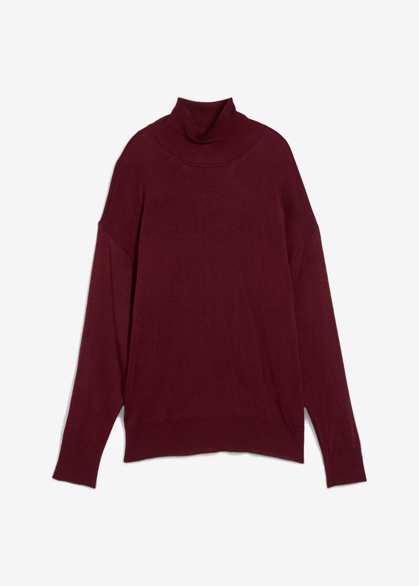 Maglione leggero in filato fine di misto viscosa con collo alto ampio