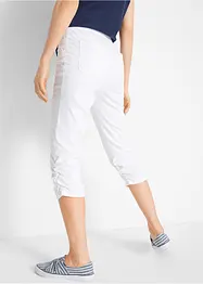 Pantaloni capri di cotone con cinta comoda e arricciatura, bonprix