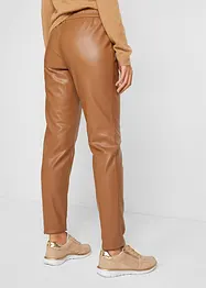 Pantaloni in similpelle con elastico in vita, bonprix