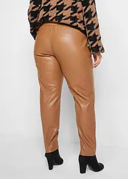 Pantaloni in similpelle con elastico in vita, bonprix