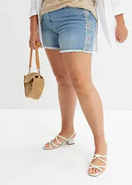 Shorts di jeans, vita media, bonprix