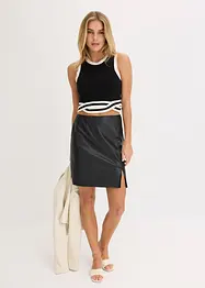 Top di  maglia cropped con motivo a intreccio sull'orlo, bonprix