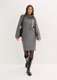 Abito in maglia con fiocco in misto viscosa morbido, bonprix