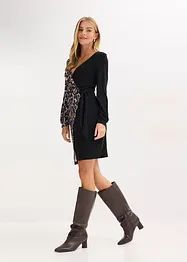 Miniabito aderente con scollatura profonda, bonprix