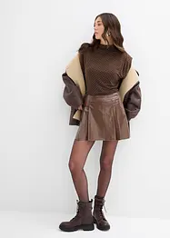 Gonna corta in similpelle con pieghe baciate, bonprix