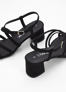 Sandali con tacco e cinturino, bonprix