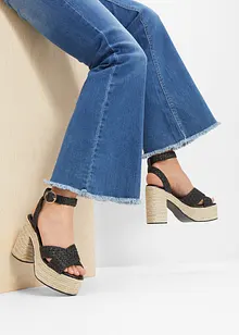 Sandali con tacco e plateau, bonprix