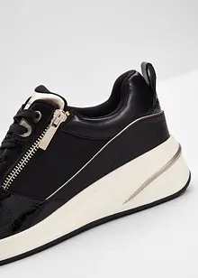 Sneaker Tamaris stilose con tomaia glitterata, dettagli effetto pelle di serpente e finiture in vernice, Tamaris