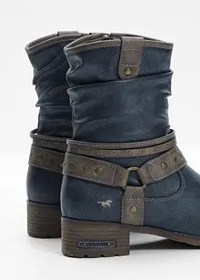 Stivali Mustang, Mustang