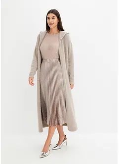 Maxi cardigan in filato peloso, bonprix