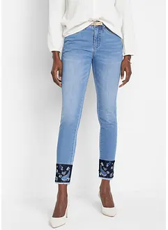 Jeans slim fit elasticizzati, vita media, bonprix