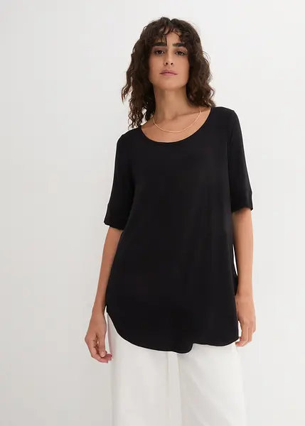Maglia lunga a mezza manica con scollo rotondo Nero