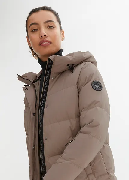 Piumino senza tempo e idrorepellente con imbottitura in piume e