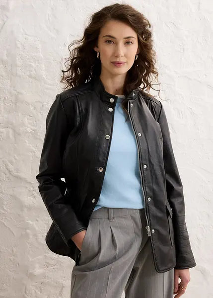 Classica giacca di pelle con colletto dritto e dettagli raffinati