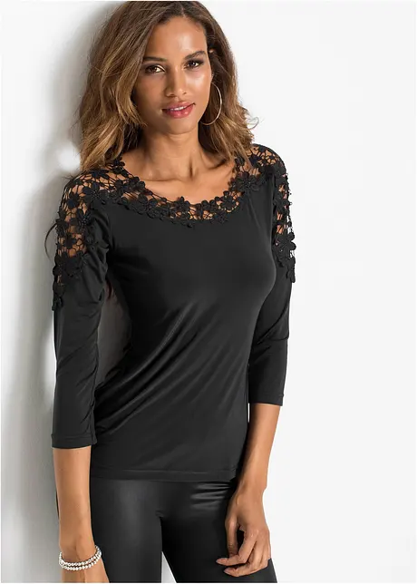 Maglia con pizzo a uncinetto e maniche a 3/4, bonprix