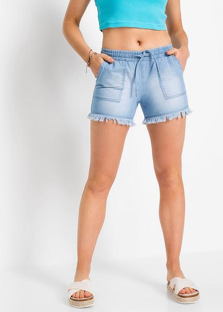 Shorts di jeans stilosi con fondo sfrangiato - Ghiaccio denim