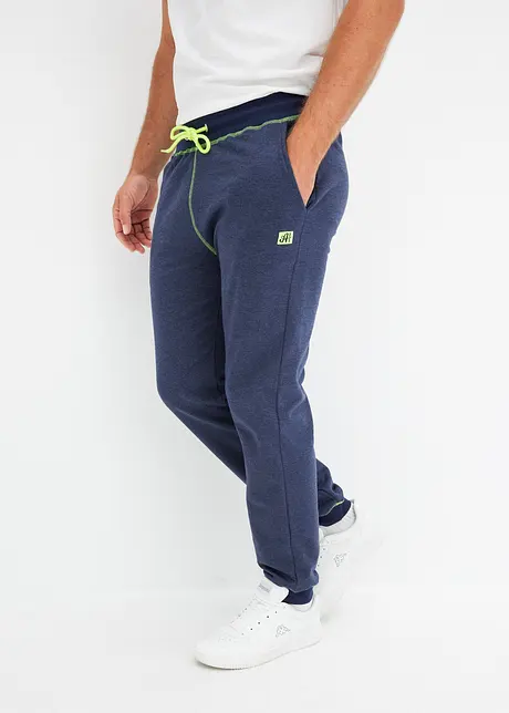 Pantaloni da jogging effetto denim con dettagli a contrasto, bonprix