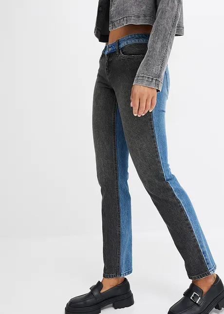 Jeans in color blocking straight, a vita bassa, bonprix