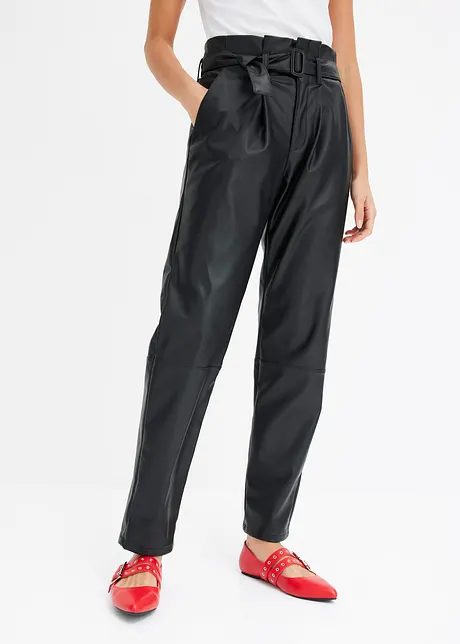 Pantaloni in similpelle con cntura, bonprix