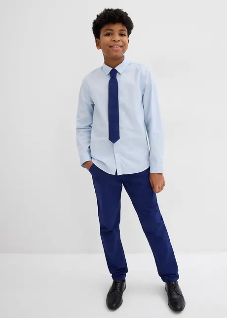 Pantaloni chino, camicia a maniche lunghe e cravatta (set 3 pezzi), bonprix