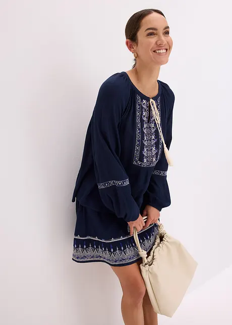 Blusa oversize con ricamo, bonprix