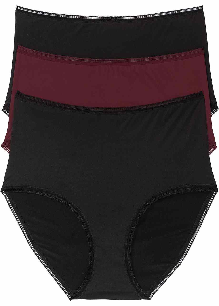 Slip a vita alta semplice, in microfibra delicata sulla pelle con pizzo