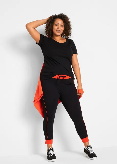 Felpa con cappuccio in morbido misto viscosa, bonprix