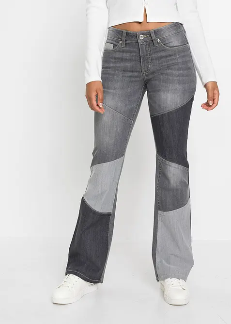 Jeans a zampa, vita media, bonprix