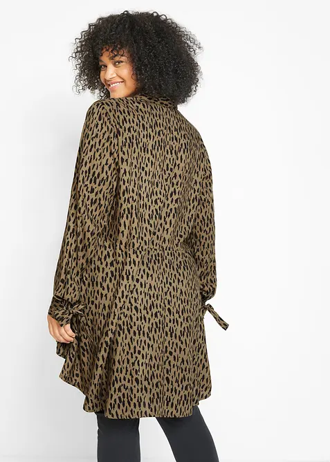 Camicia con fondo asimmetrico in pura viscosa, bonprix