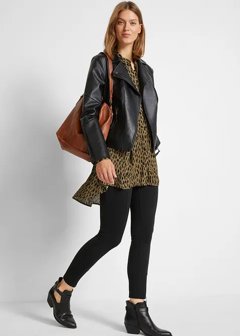 Camicia con fondo asimmetrico in pura viscosa, bonprix