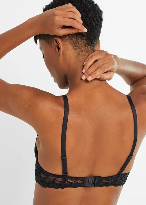 Reggiseno con coppe preformate e poliammide riciclata, bonprix