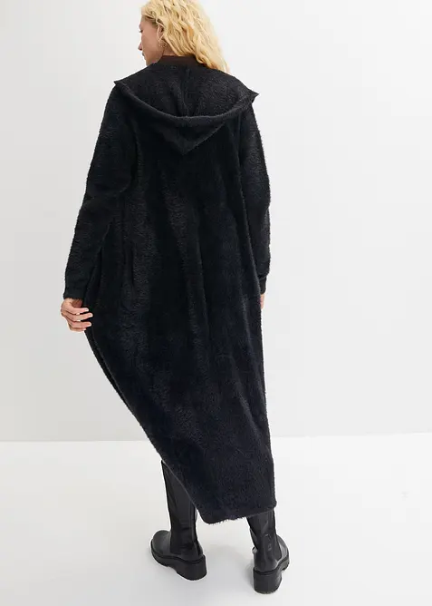 Maxi cardigan in filato piumato soffice, bonprix