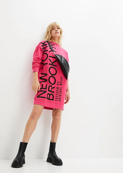 Abito oversize in morbida felpa di misto cotone, bonprix