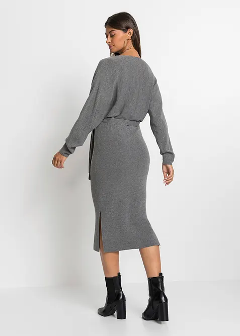 Abito in maglia fluente di misto viscosa, bonprix