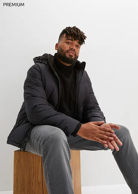 Piumino idrorepellente con finitura Bionic e fodera calda, bonprix