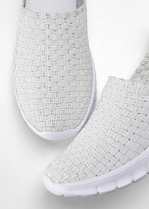 Slip on comode con suola flessibile, bonprix