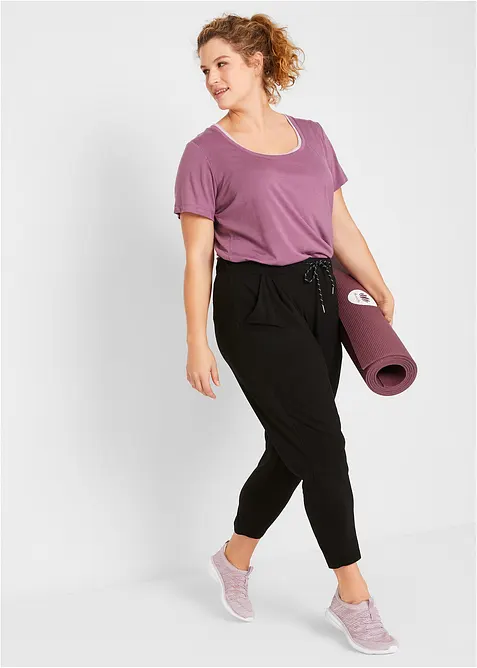 Pantaloni sportivi in viscosa, lunghezza 7/8, bonprix