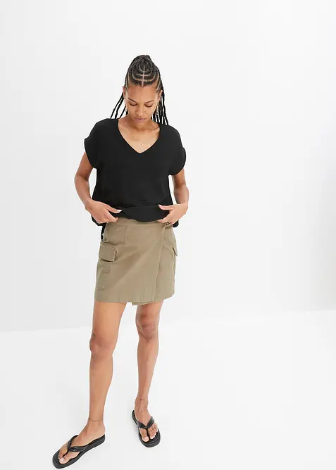 Top con fondo asimmetrico, bonprix