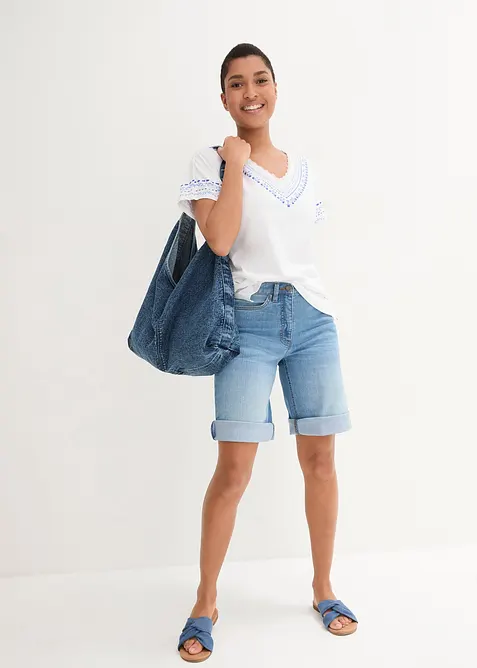 T-shirt dal taglio comodo con ricami stampati e cotone biologico, bonprix