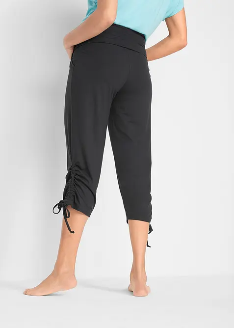 Pantaloni capri in misto viscosa con arricciatura, bonprix