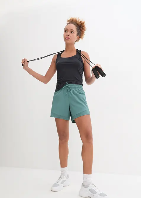 Shorts sportivi con taschino portacellulare, bonprix