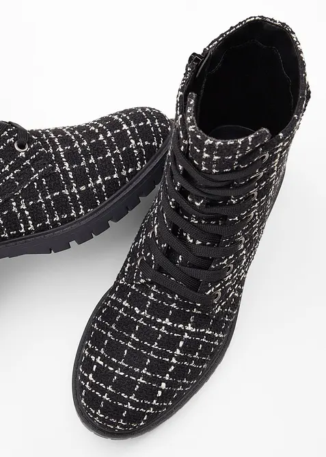 Stivaletti stringati in tessuto effetto bouclé, bonprix