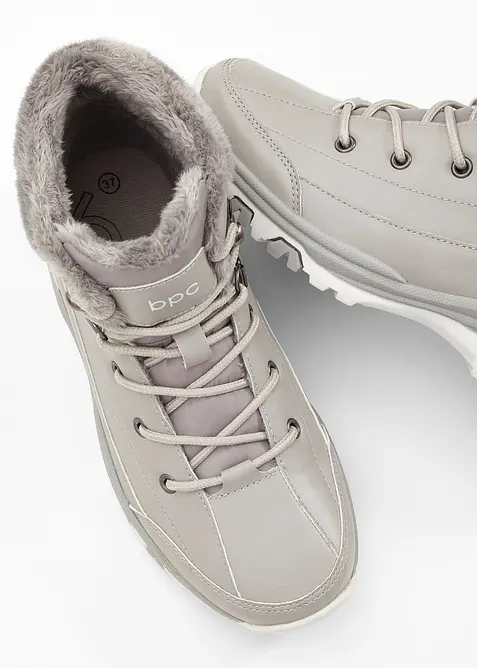 Scarponcini stringati foderati, bonprix