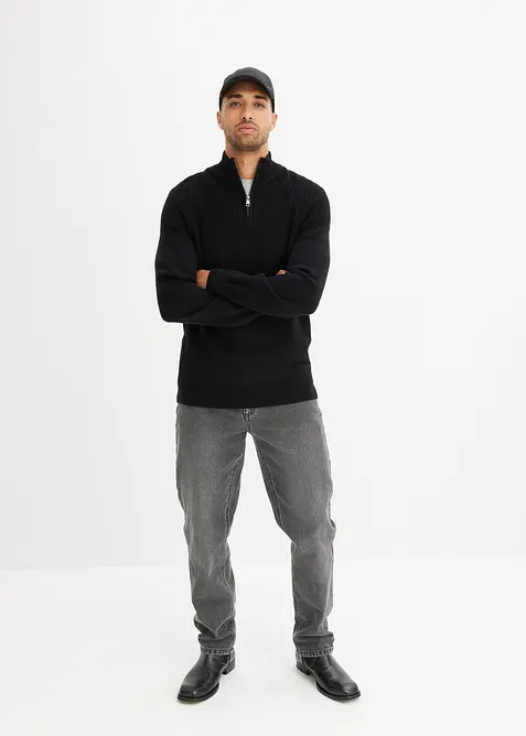 Maglione con collo alto e zip in morbido misto cotone, bonprix