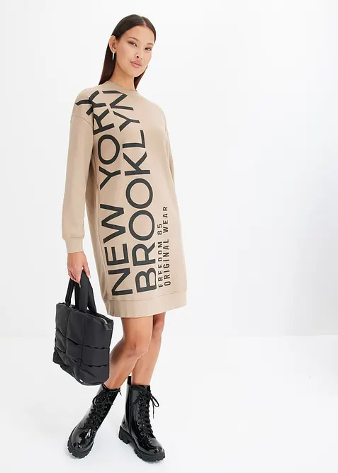 Abito oversize in morbida felpa di misto cotone, bonprix