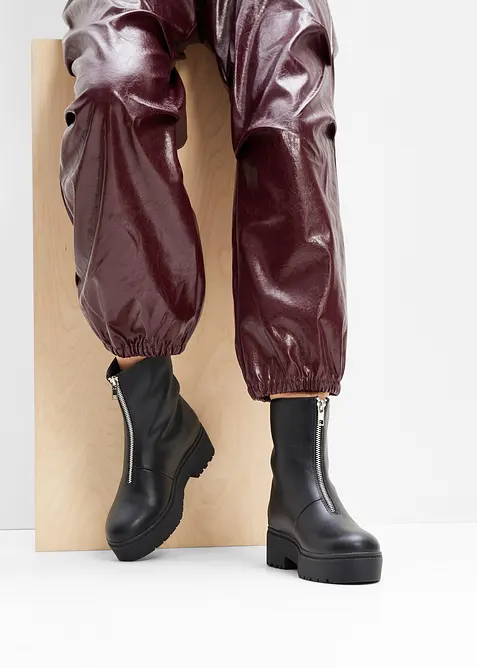 Scarponcini con plateau, bonprix