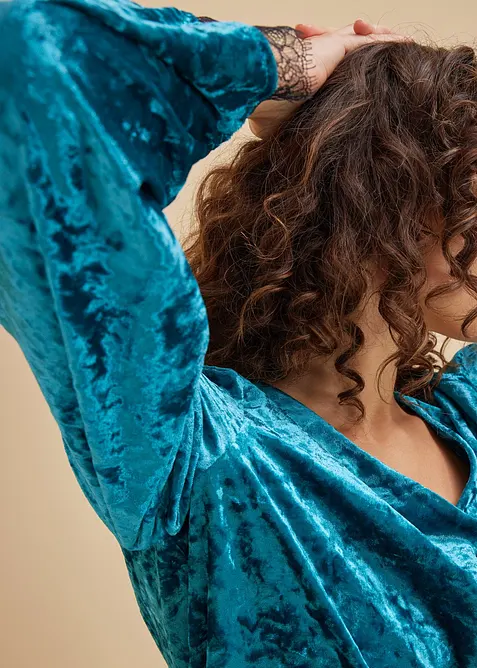 Tuta da casa in velluto brillante, bonprix