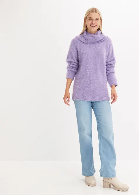 Maglione a collo alto in morbido filato effetto piume, bonprix