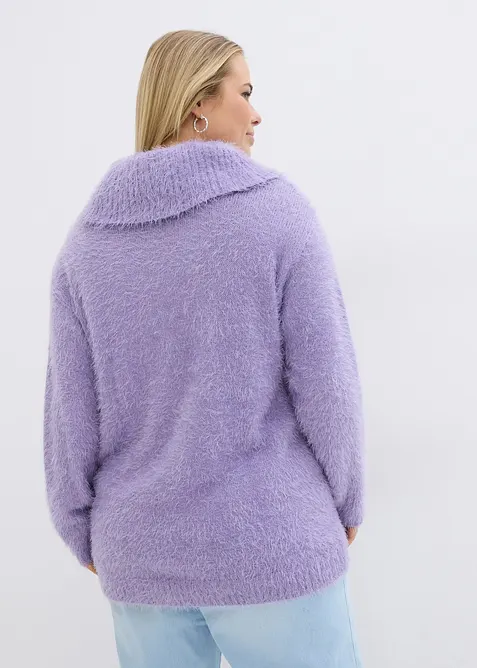 Maglione a collo alto in morbido filato effetto piume, bonprix