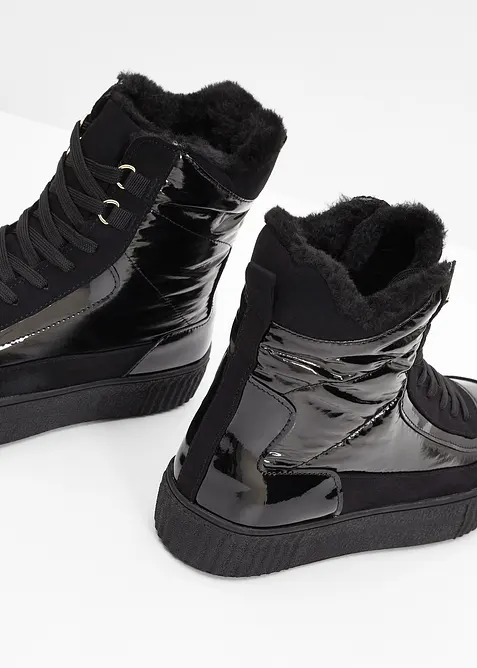 Scarponcini stringati foderati, bonprix